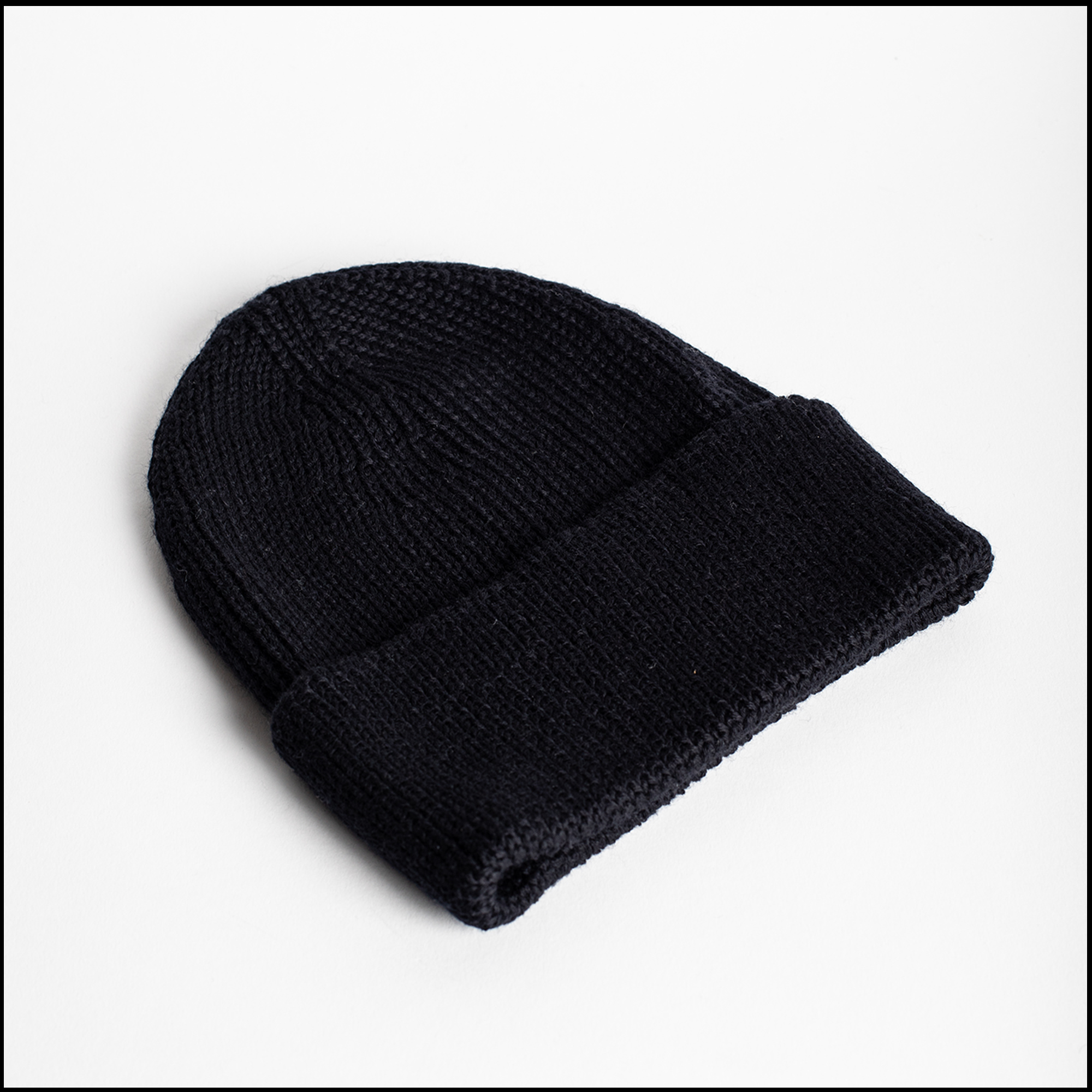 Bonnet VICKO coloris Noir par Arpenteur