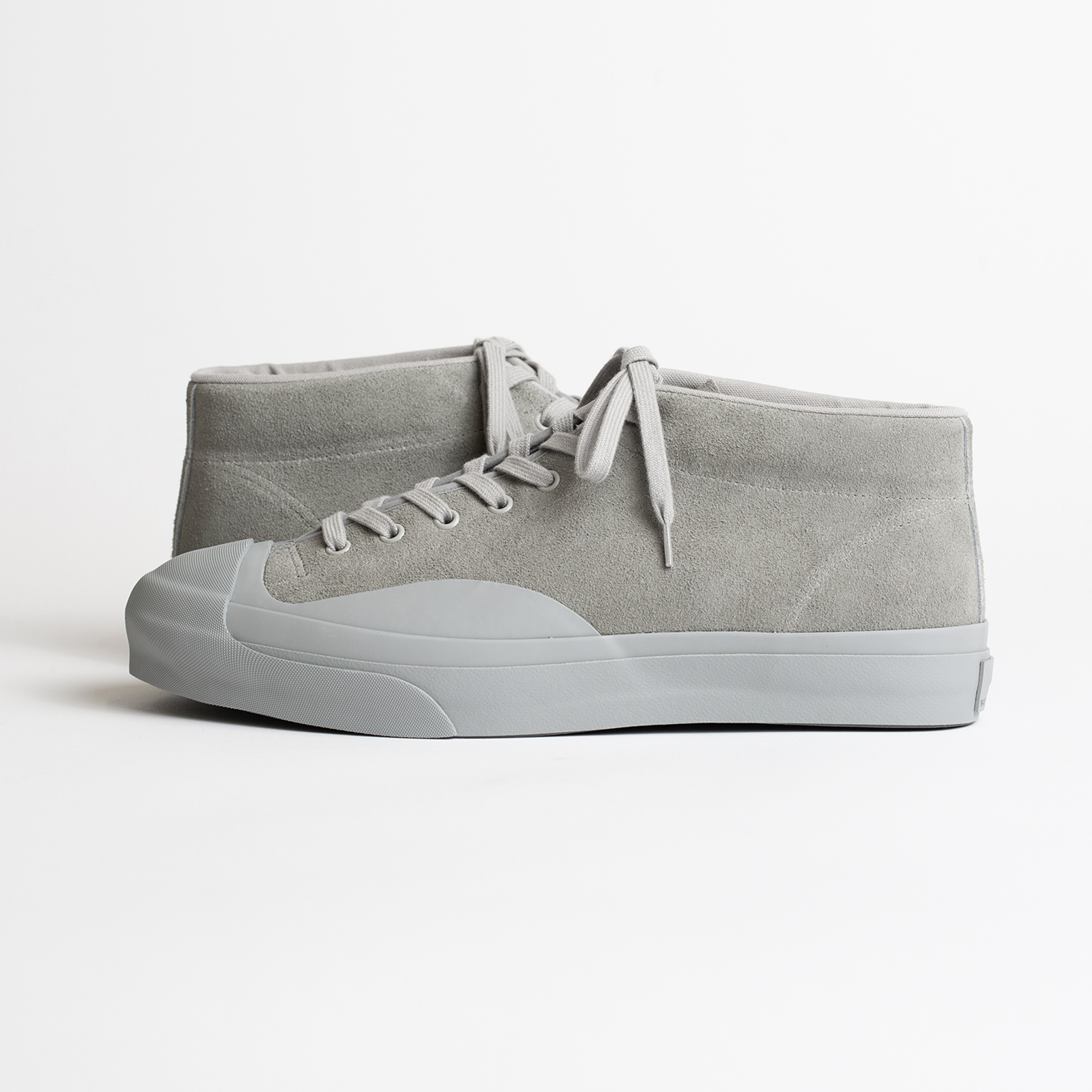 SIDEWALK shoes in Concrete color by Moonstar for Arpenteur