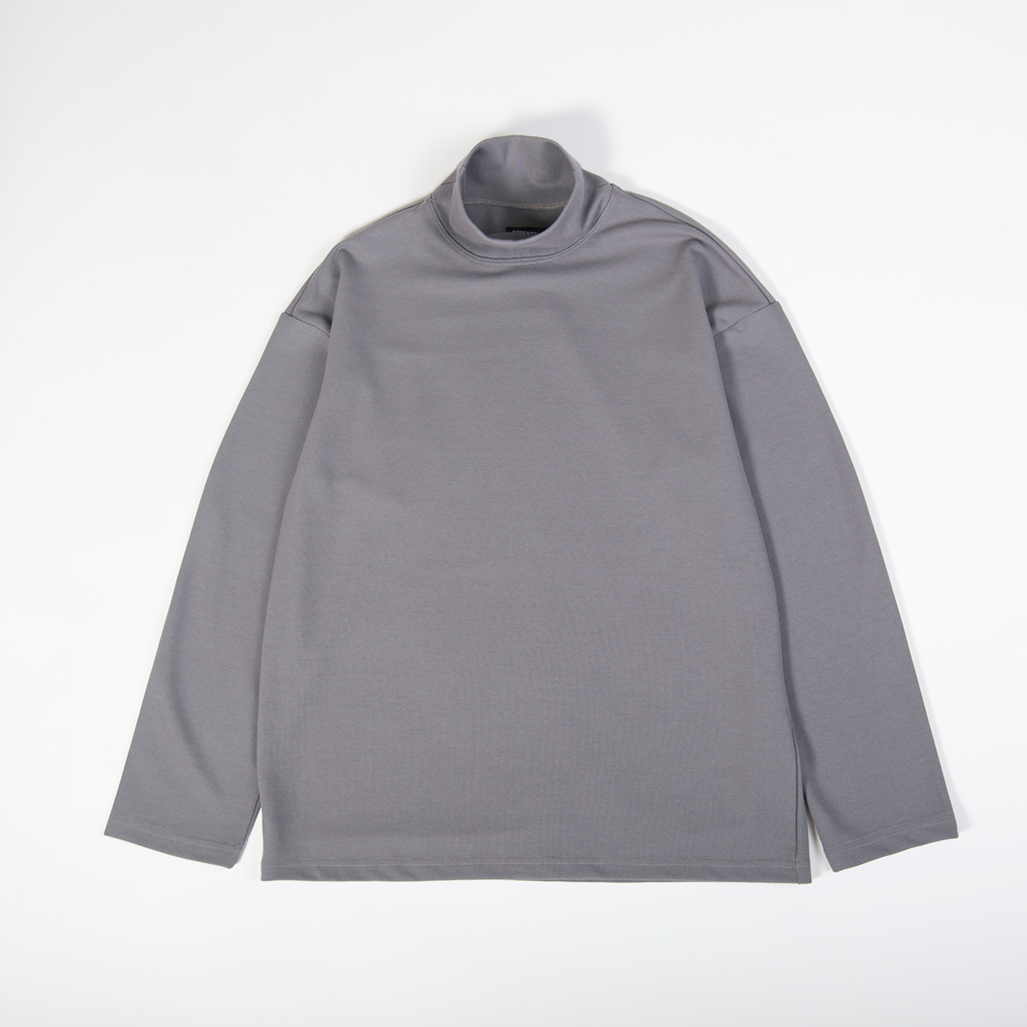 ORLO t-shirt in Concrete color by Arpenteur