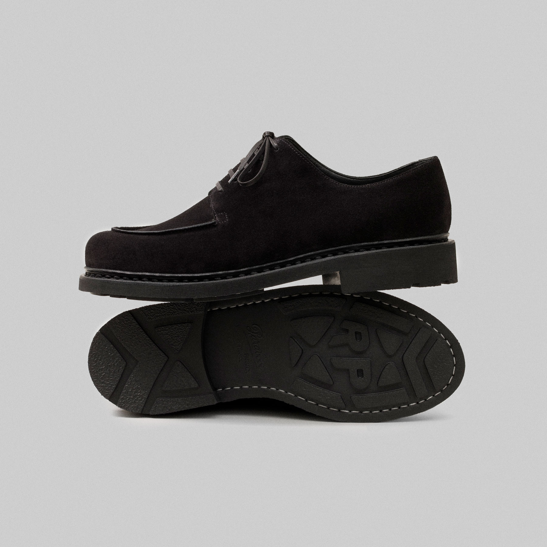 Chaussures MIRAGE par Arpenteur, Coloris Veau velours Noir