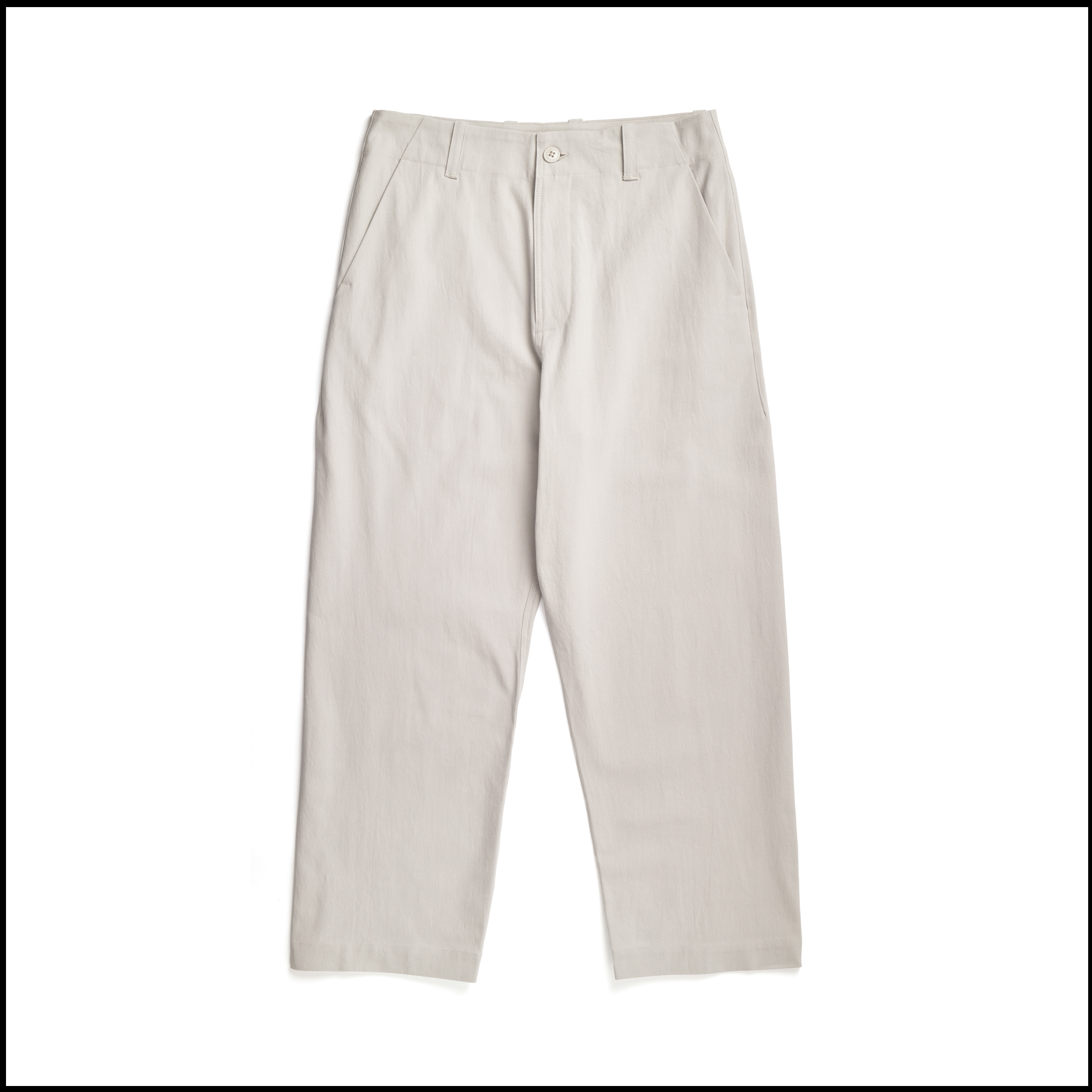 Lux P - Greige - SS25 / Arpenteur