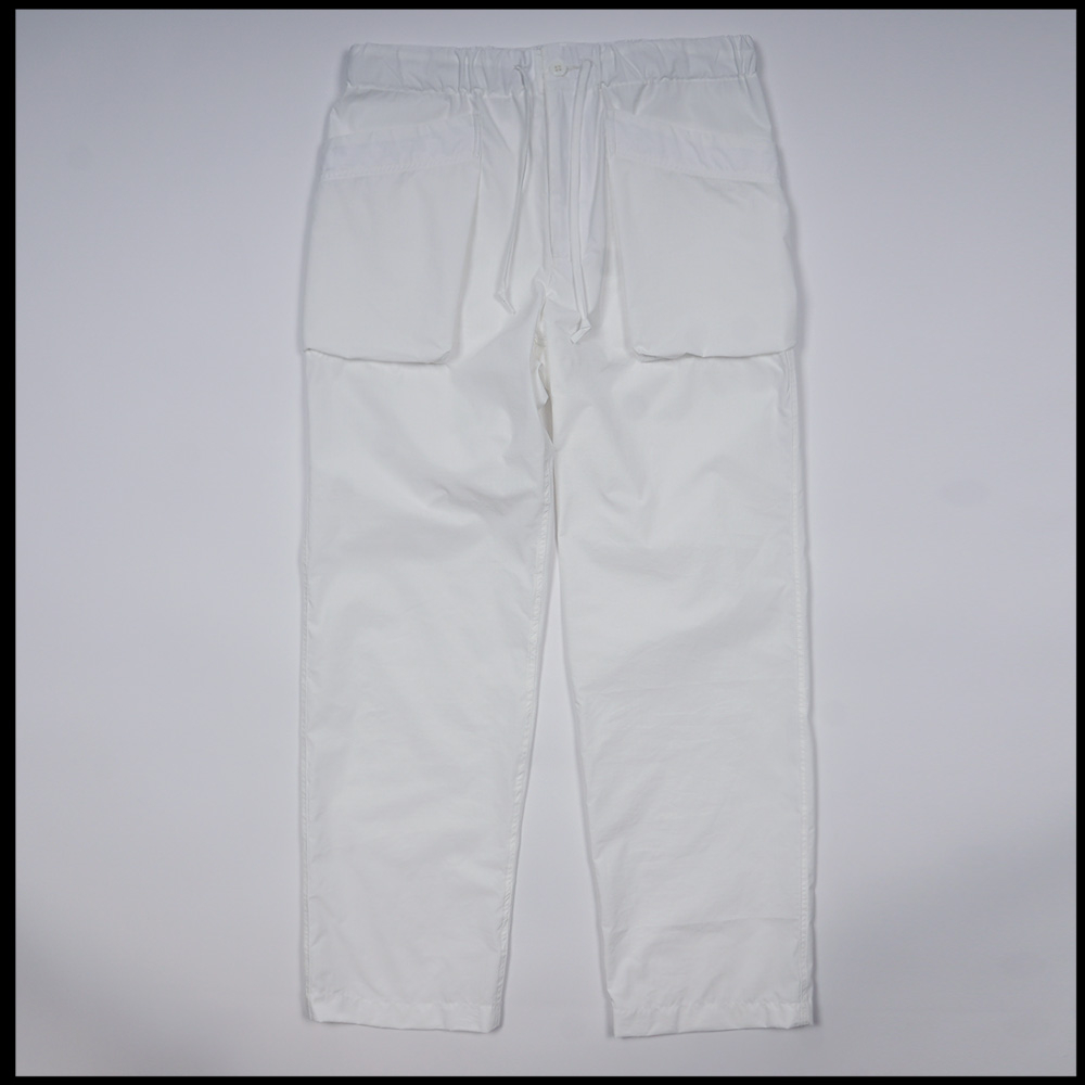 Pantalon CARGO coloris Blanc par Arpenteur