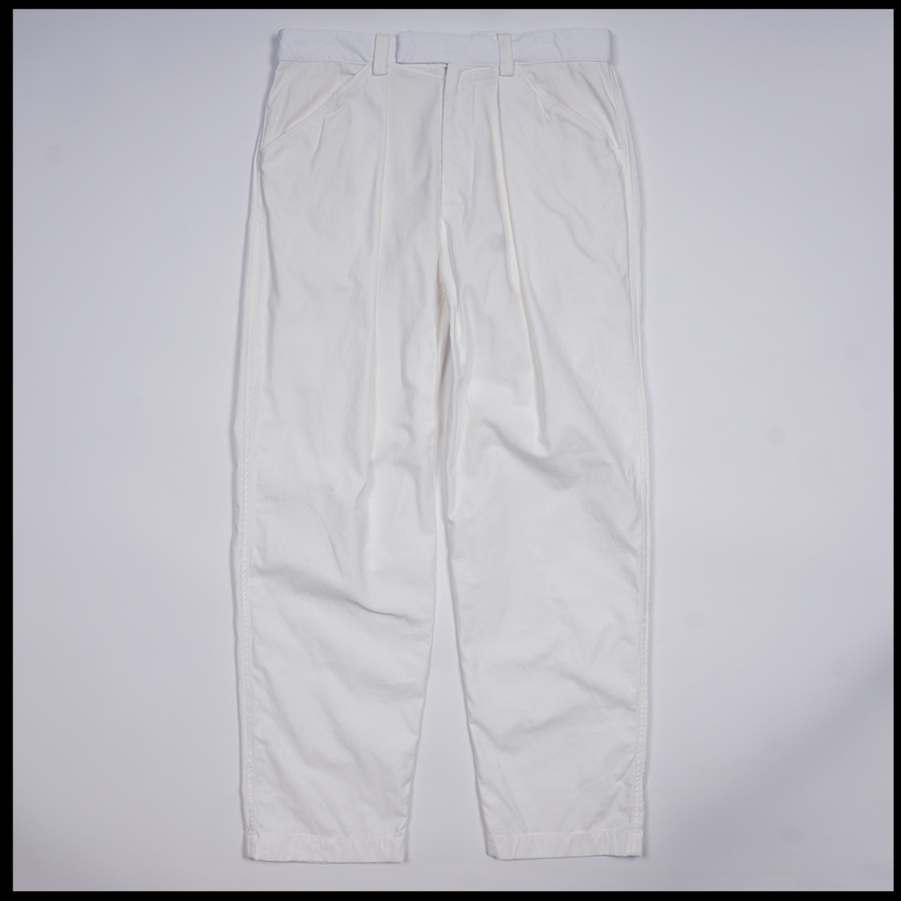 Pantalon CHINO coloris Blanc par Arpenteur