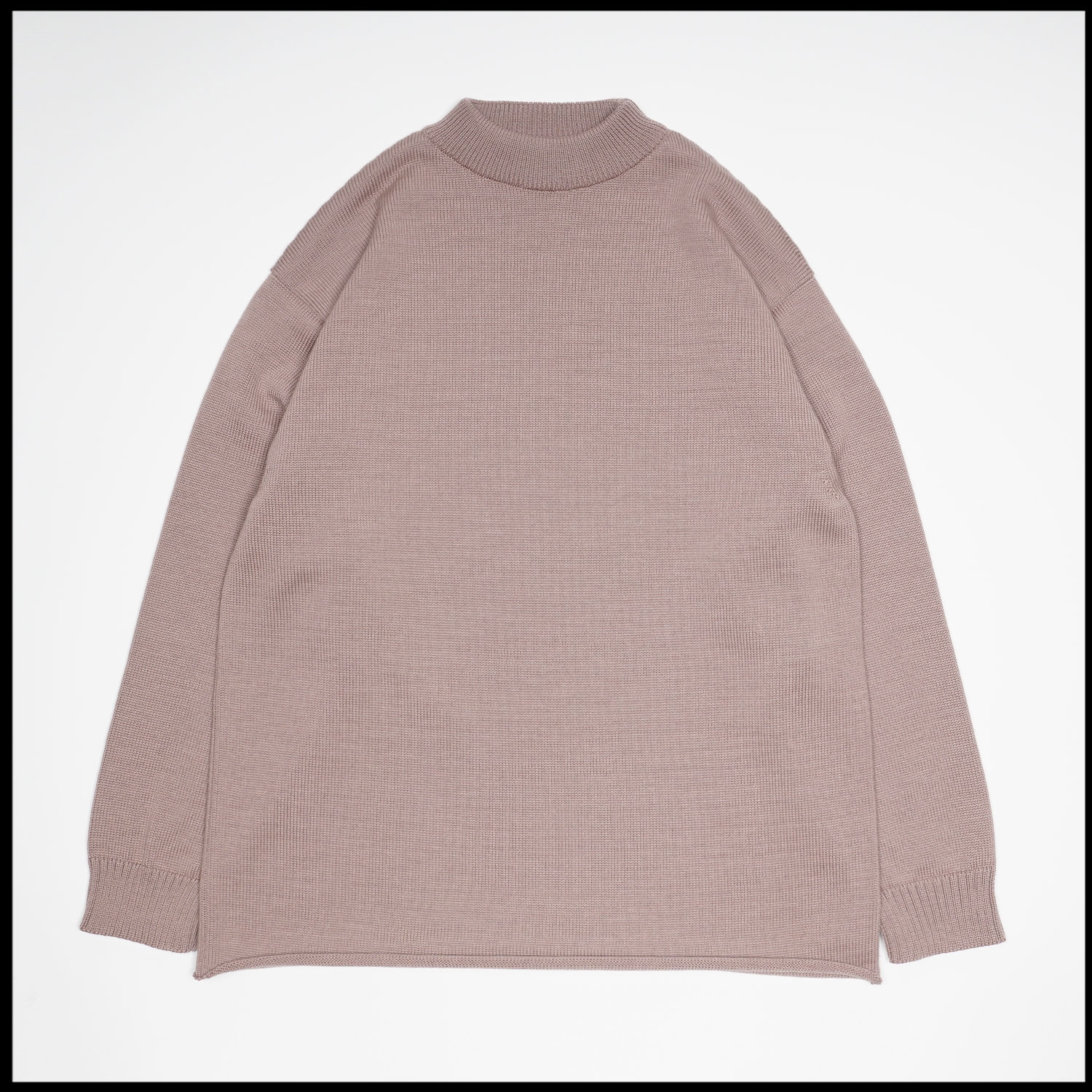 DYCE in Raspberry grey color by Arpenteur