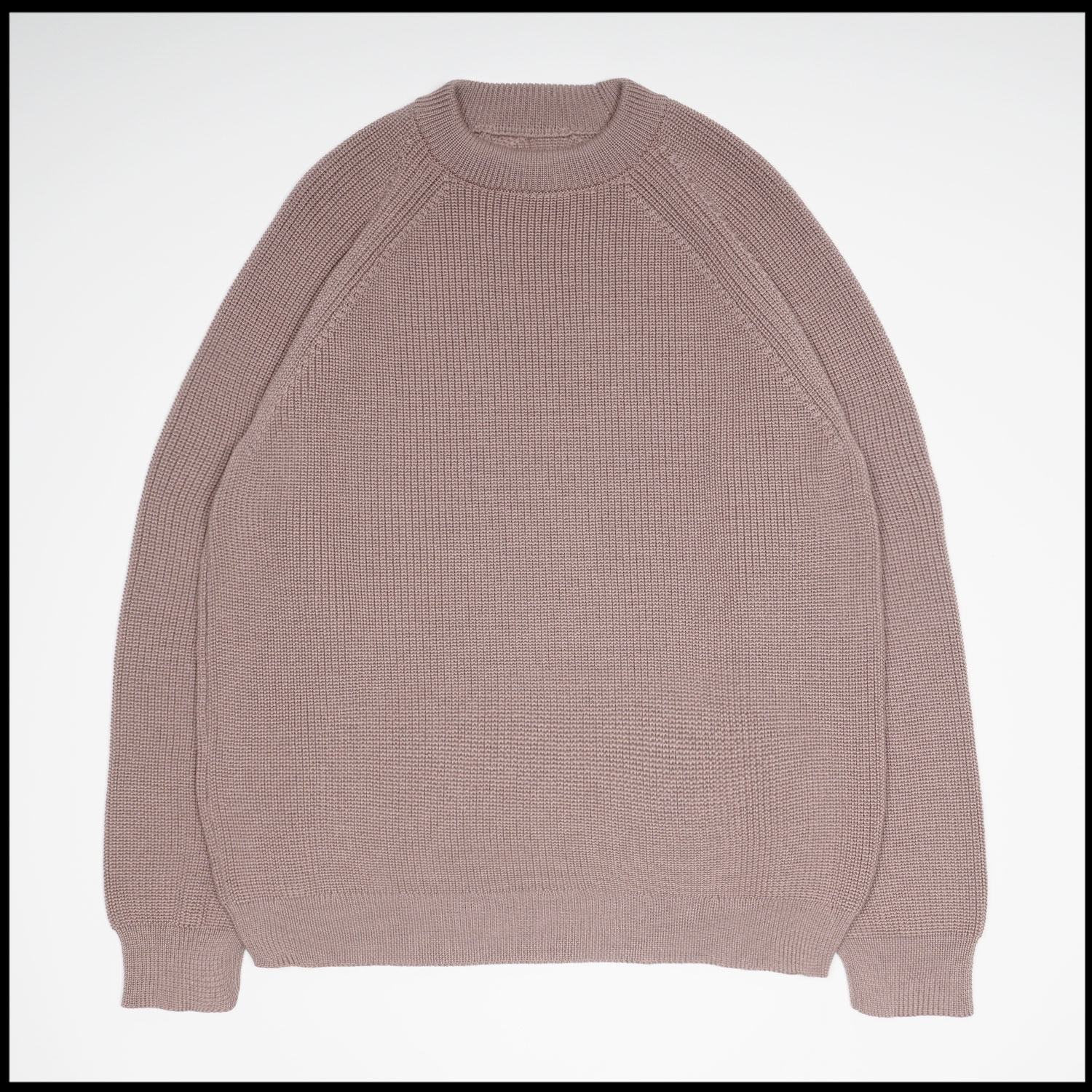 PLANO in Raspberry grey by Arpenteur