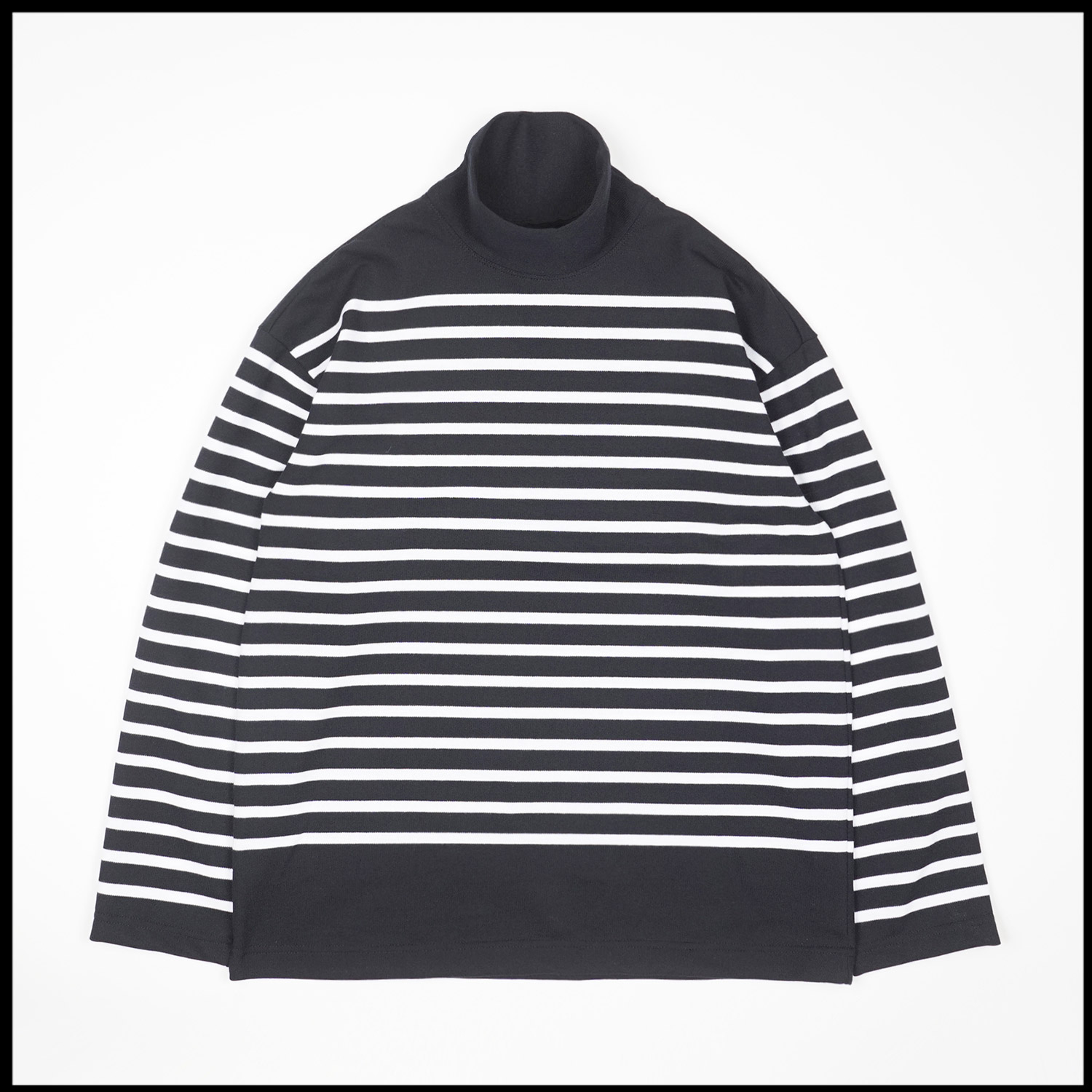 ORLO in Navy White Nautical color by Arpenteur