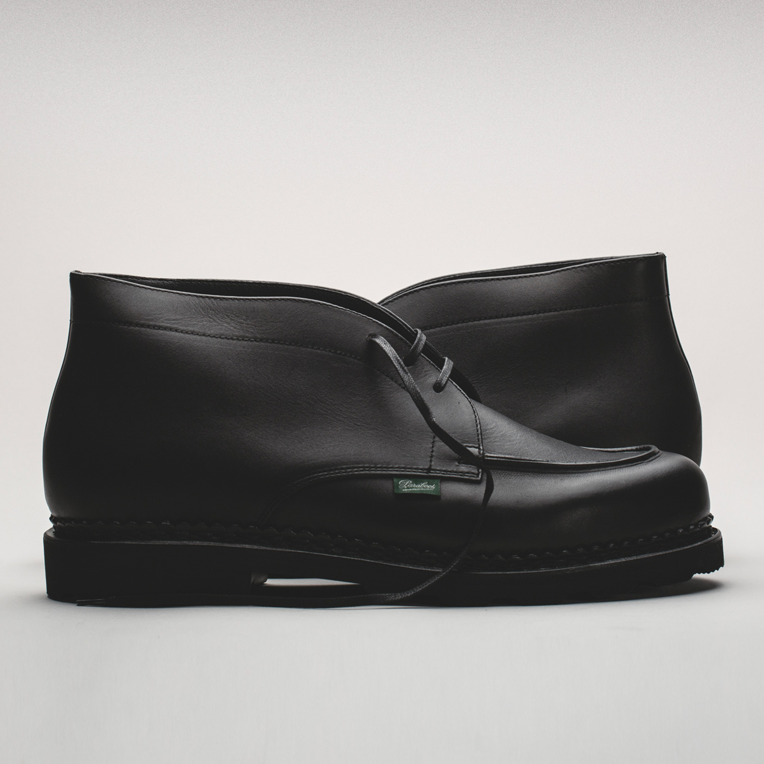 CHUKKA shoes in Black color by Arpenteur