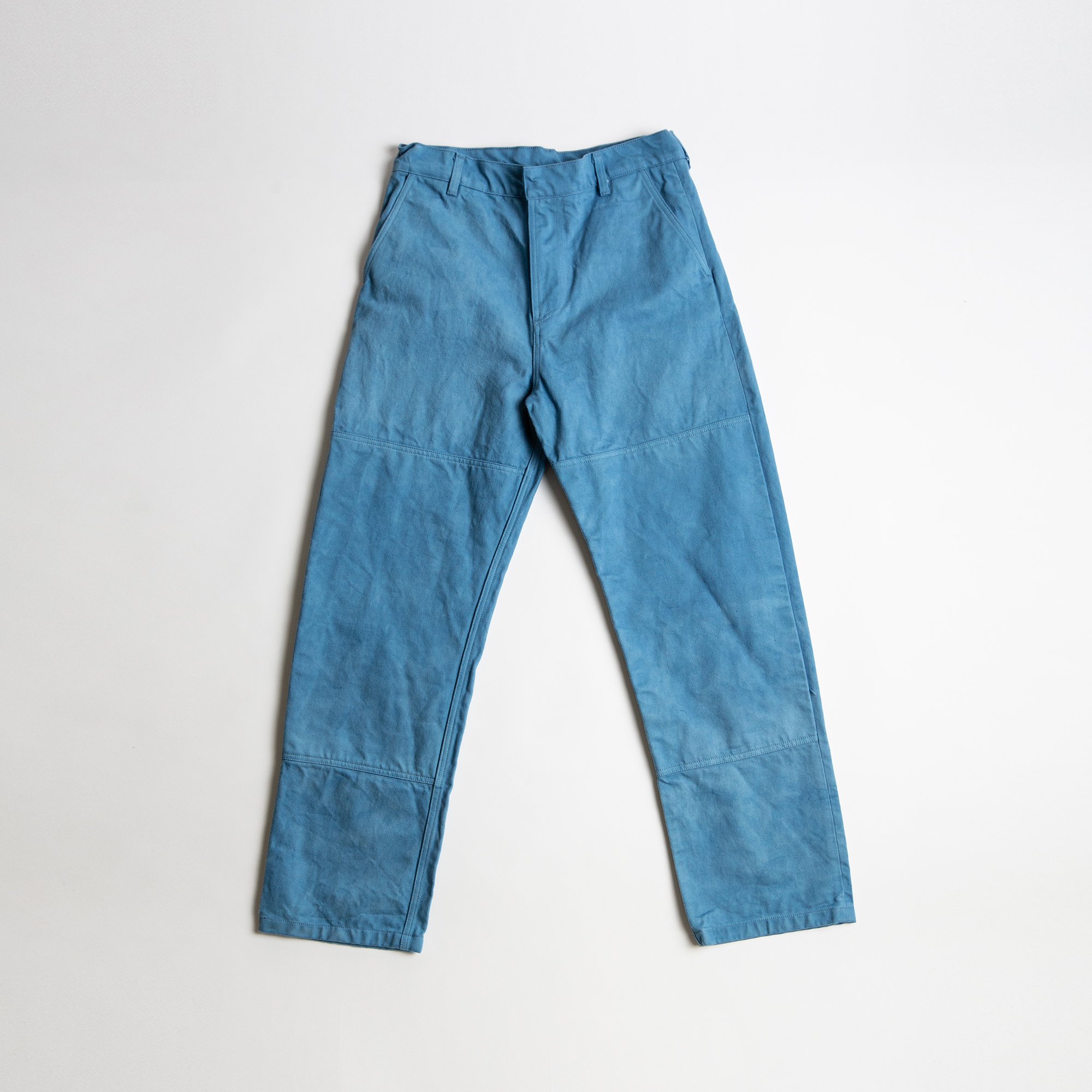4 POCKET in Ice woad color by Arpenteur