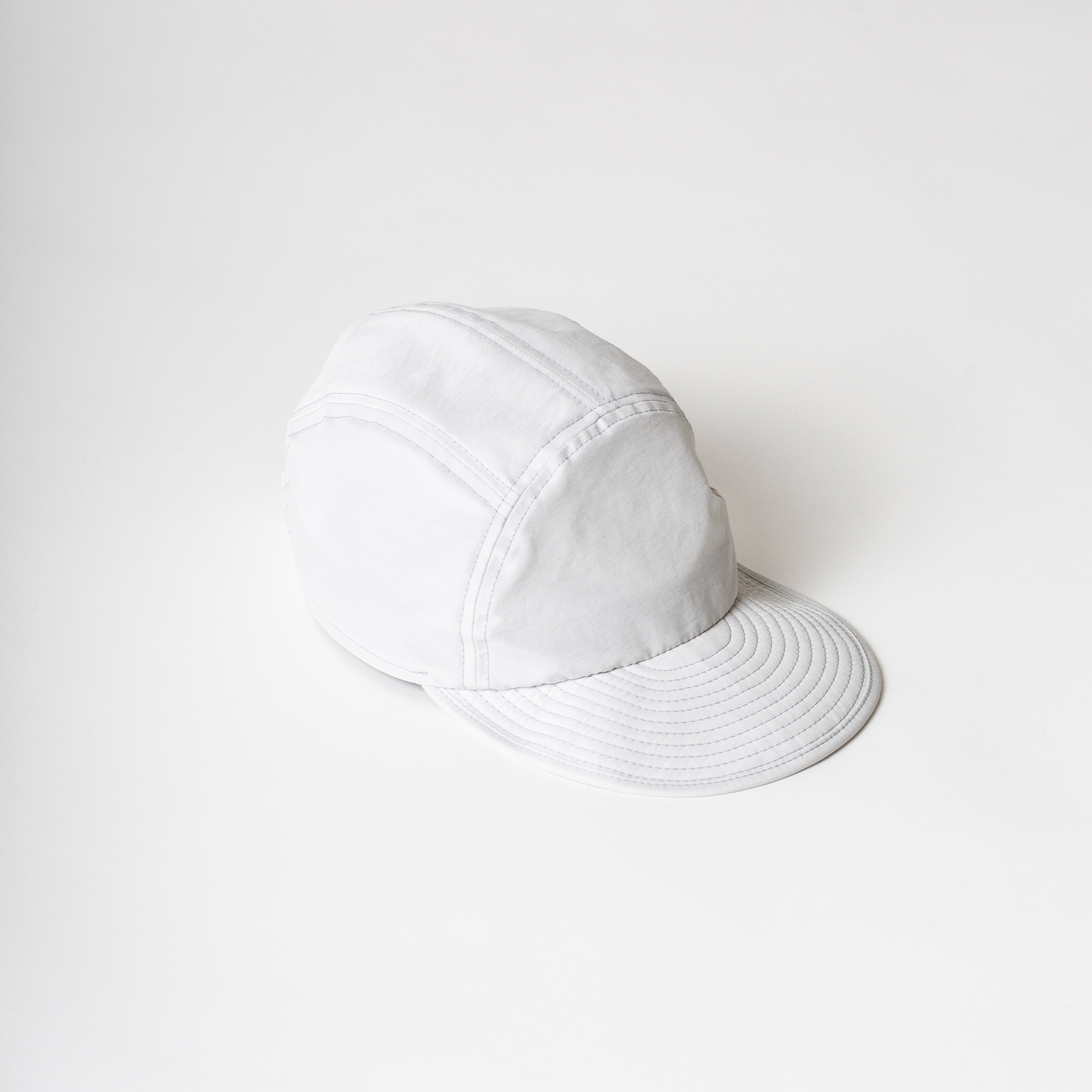 MARINA CAP coloris Gris glacier par Arpenteur