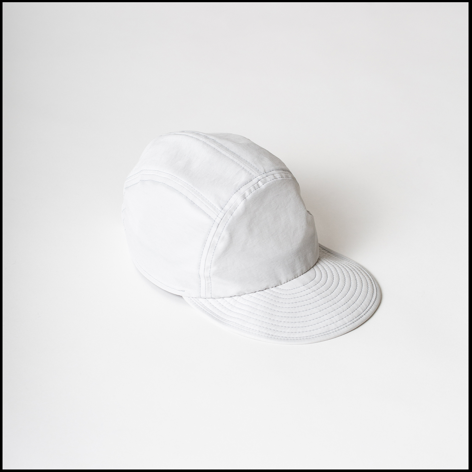 MARINA CAP coloris Gris glacier par Arpenteur