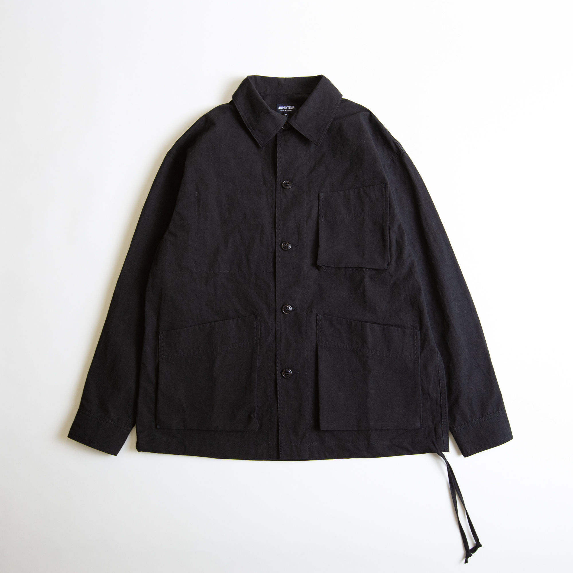 ADN in Black color by Arpenteur