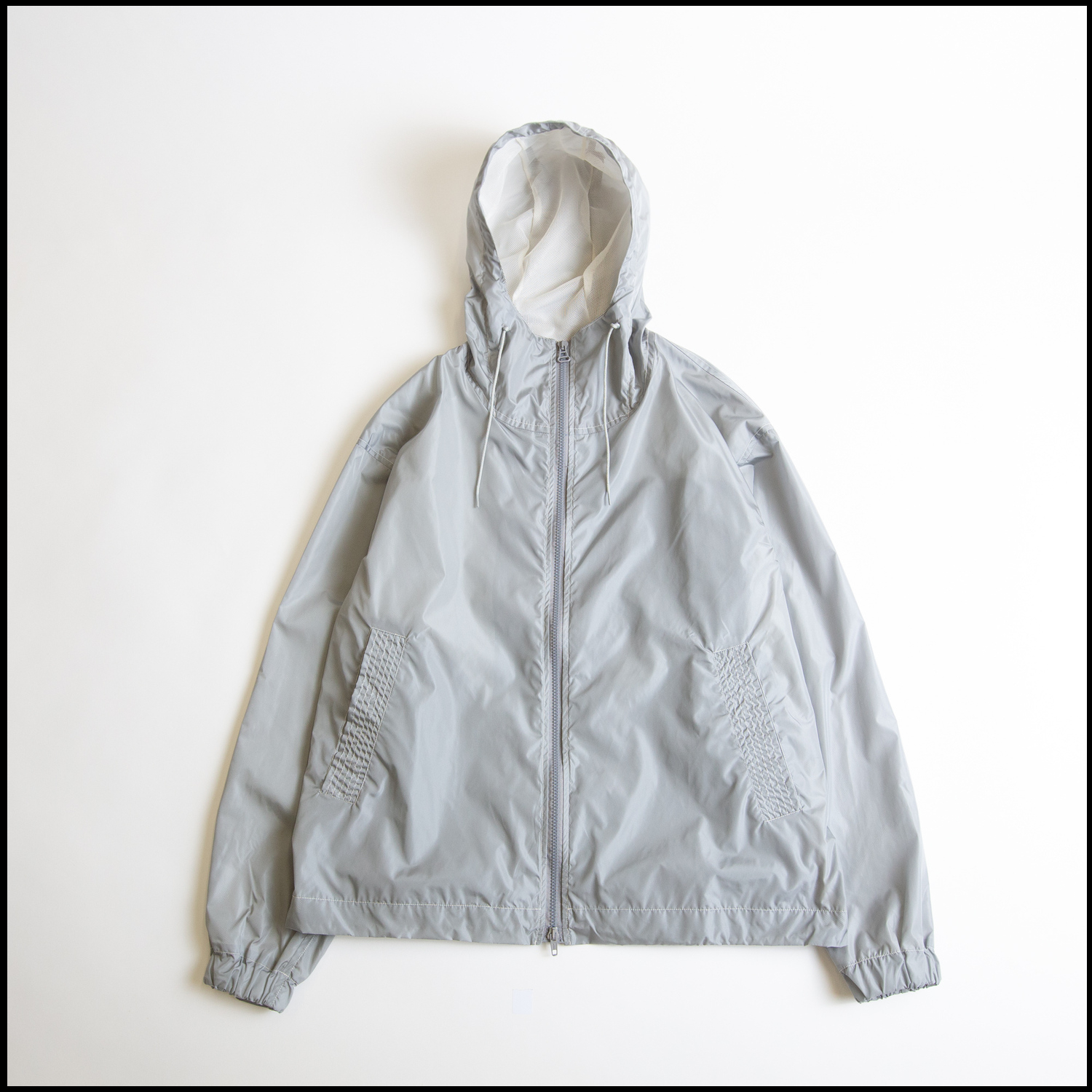 KAOLIN in Grey color by Arpenteur