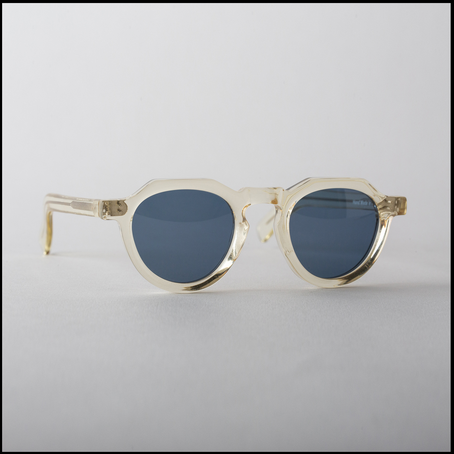 Lunettes MOD 01 coloris Champagne par Arpenteur