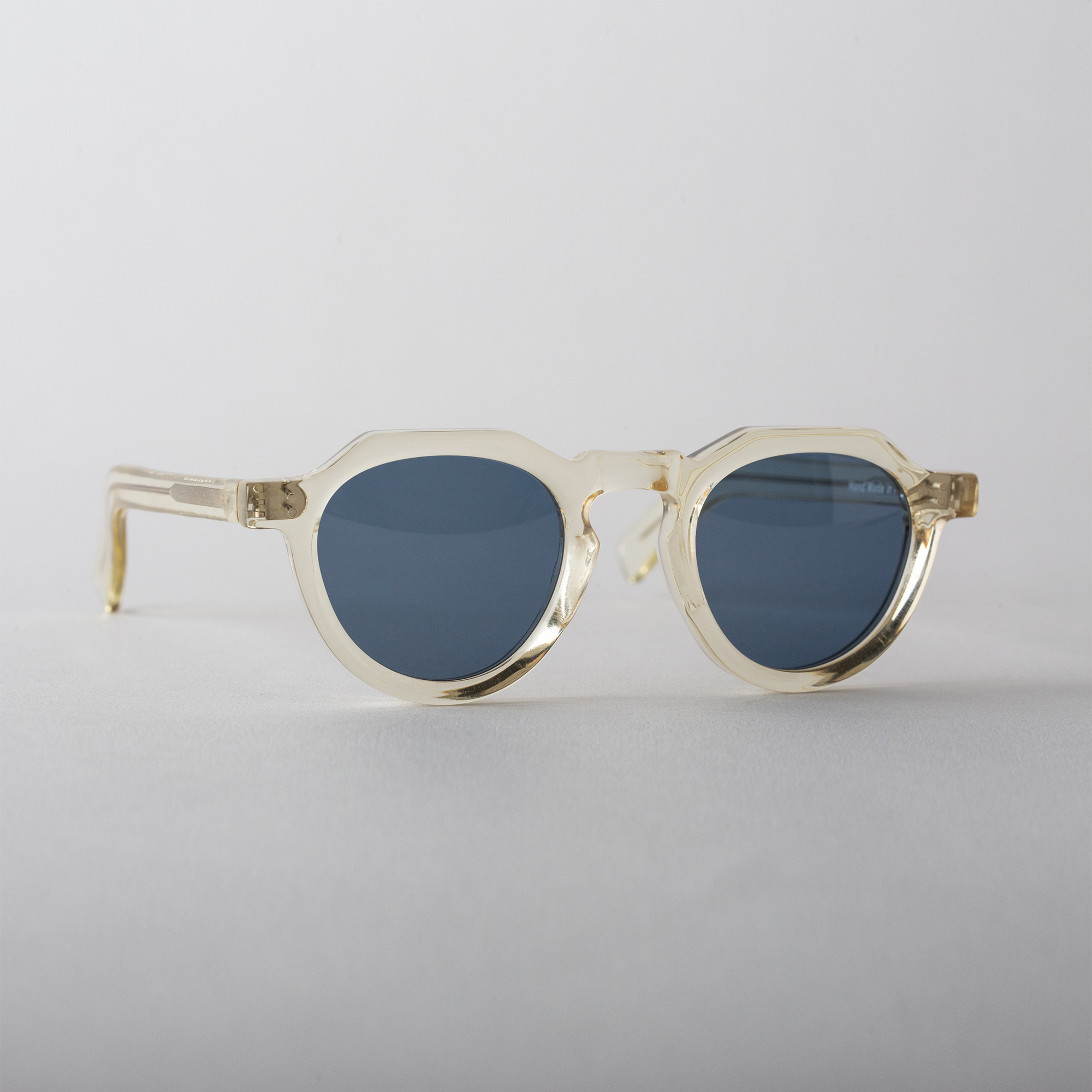 Lunettes MOD 01 coloris Champagne par Arpenteur