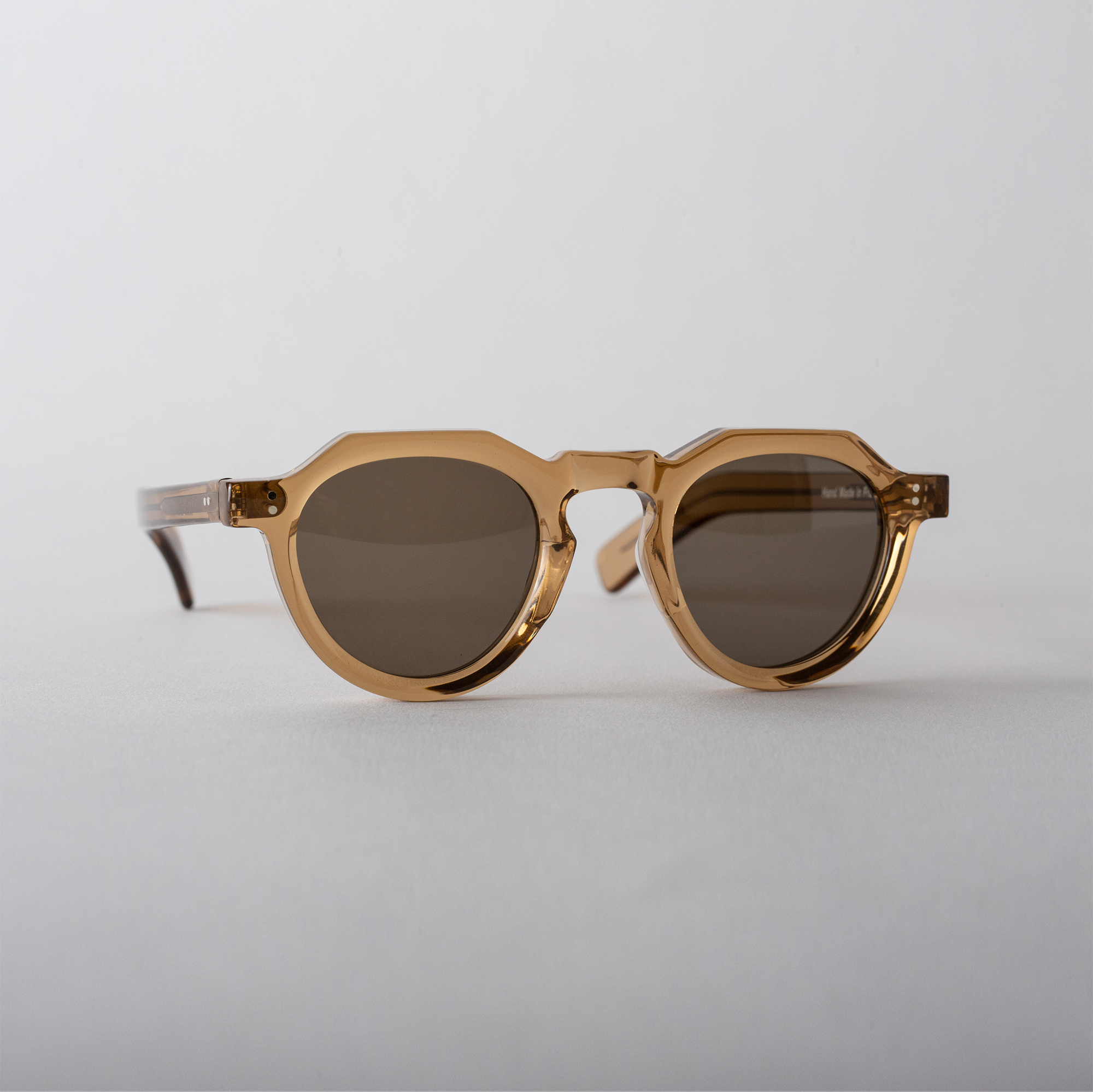 Sunglasses MOD.01 in Champagne color by Arpenteur