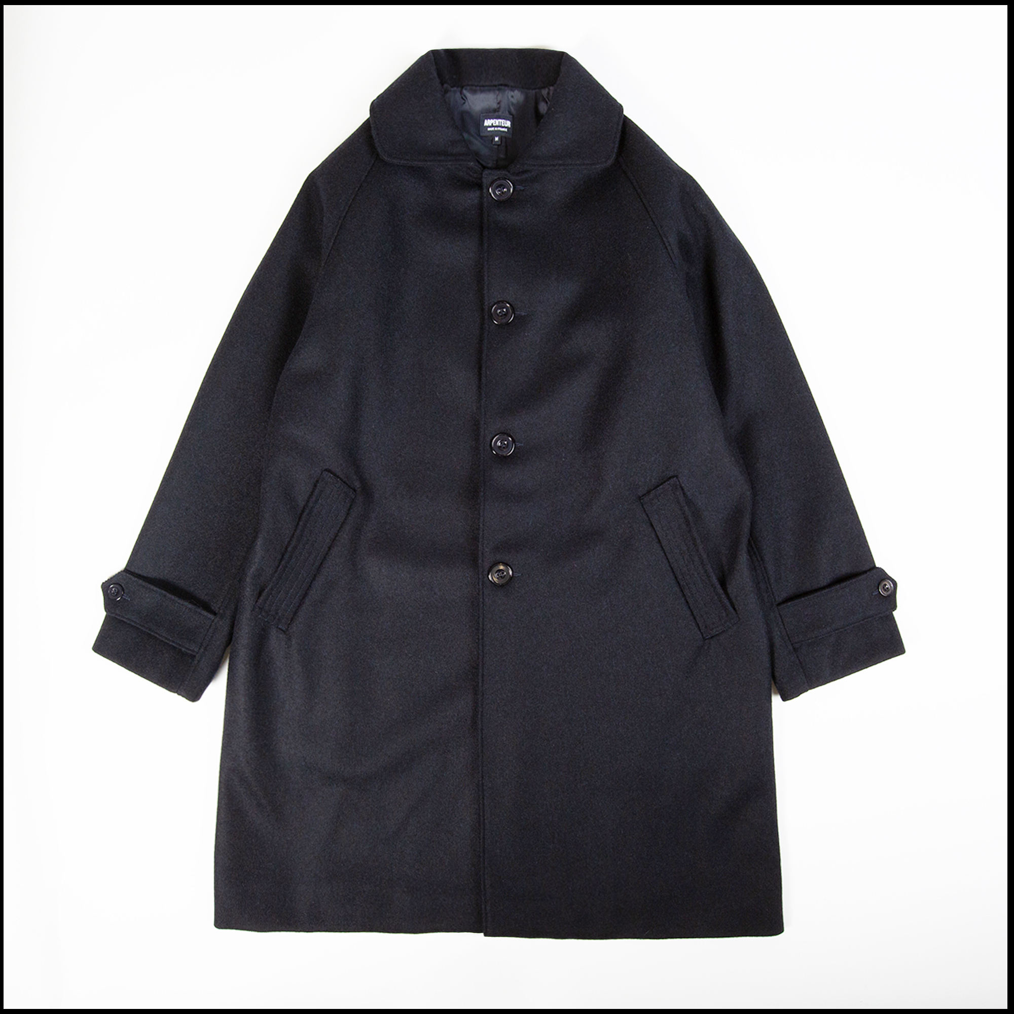 UTILE COAT in NAVY color by Arpenteur