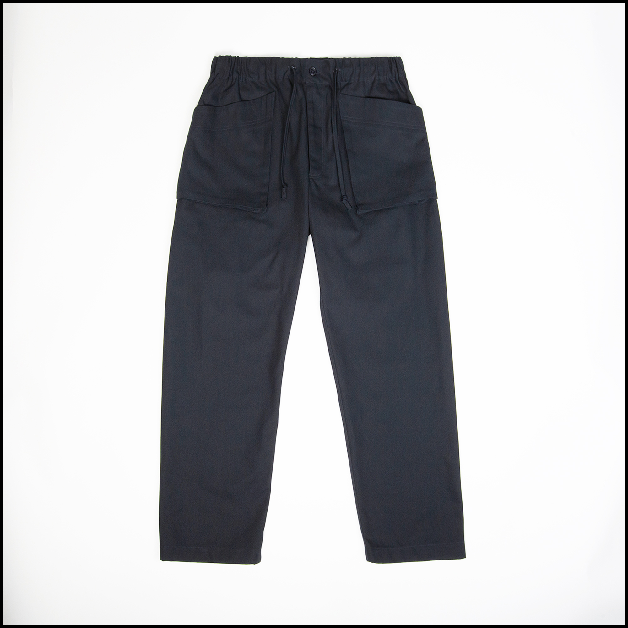 Pantalon CARGO coloris Bleu nuit par Arpenteur