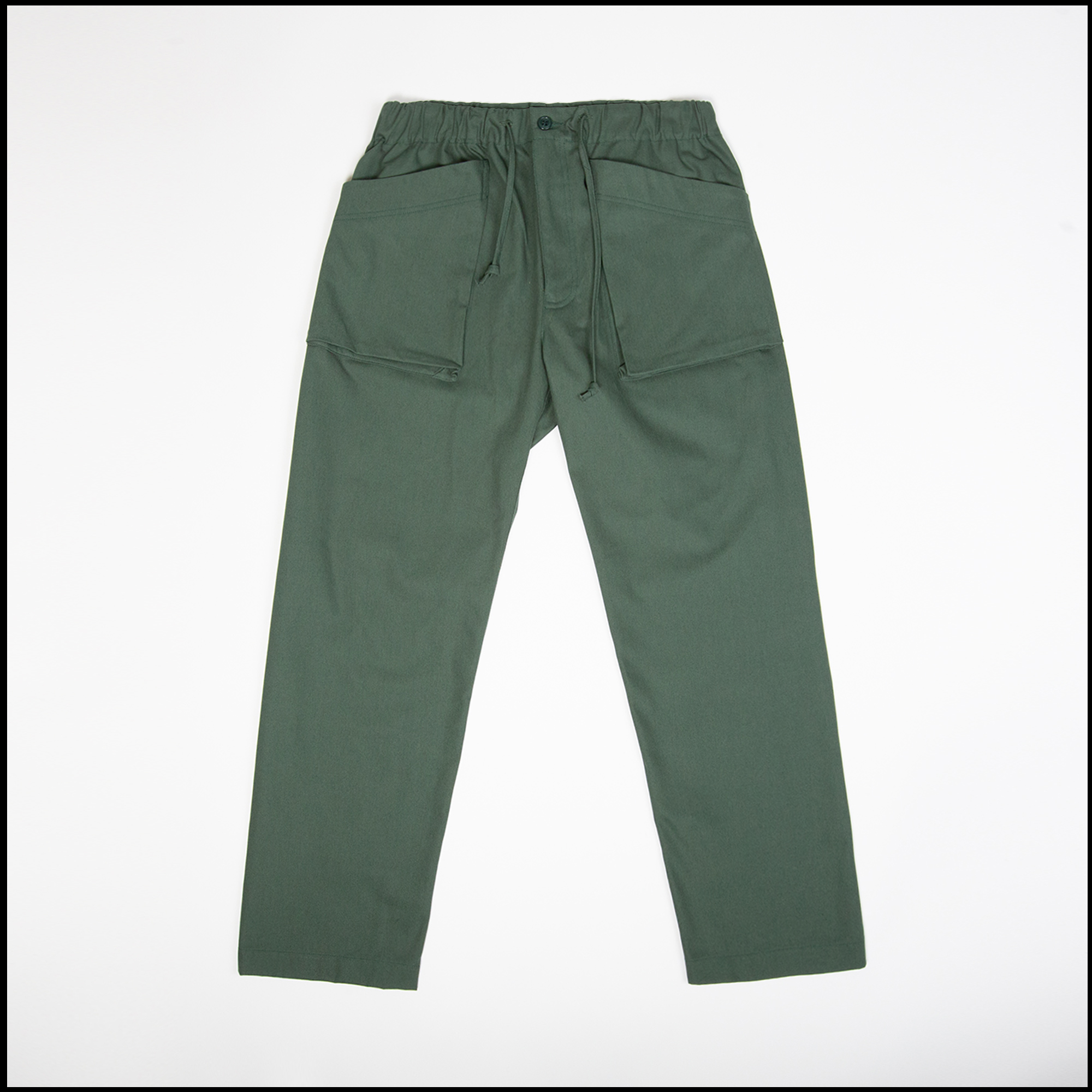 CARGO Pants in Emerald color by Arpenteur